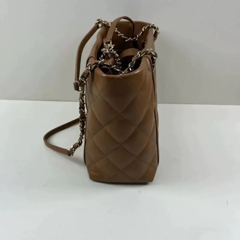 Chanel Women Pre-Loved Bag Very Good Condition